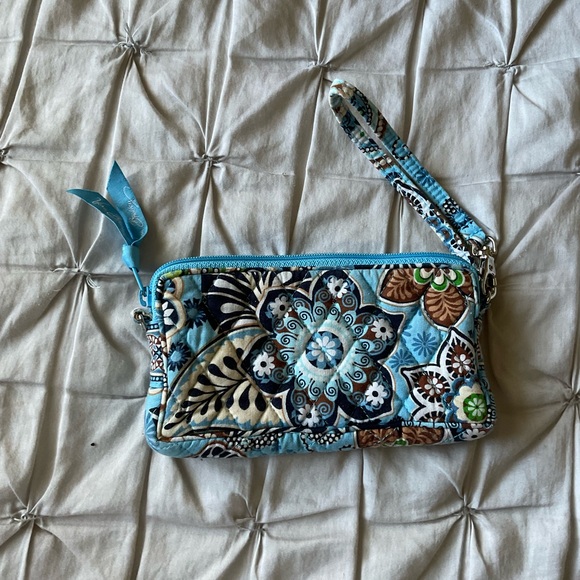 Vera Bradley pouch - Picture 6 of 13